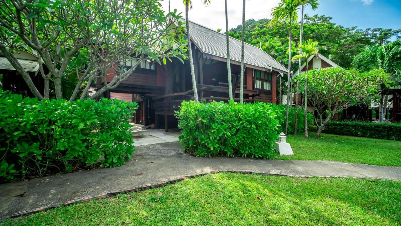 Baan Thong Ching Resort Khanom Extérieur photo