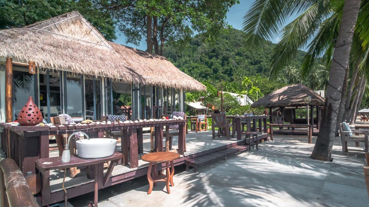 Baan Thong Ching Resort Khanom Extérieur photo