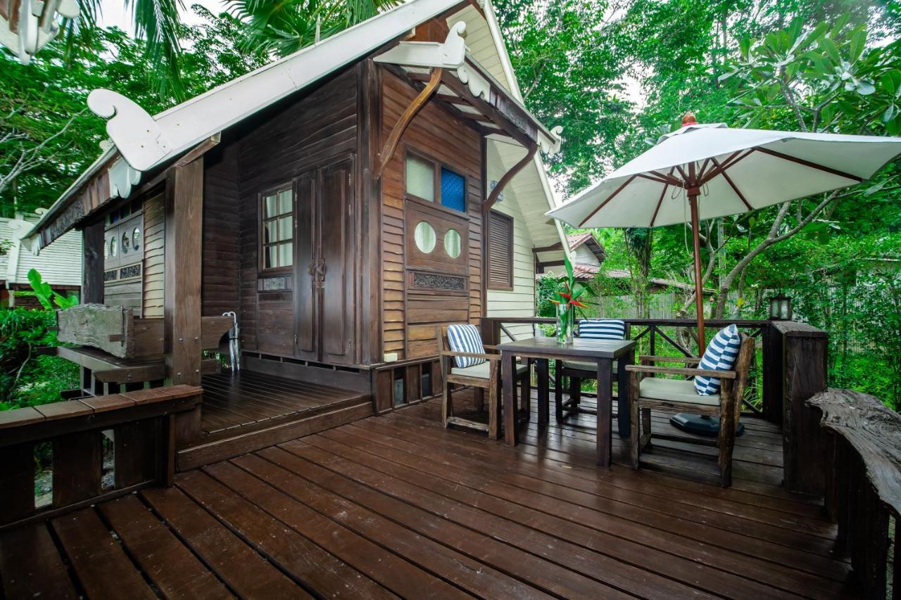 Baan Thong Ching Resort Khanom Extérieur photo